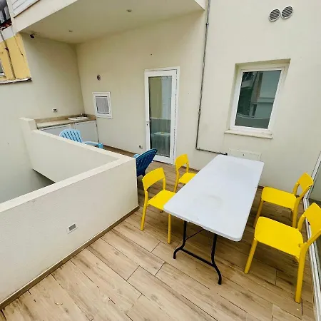 Beach Apartments Marina Di Ragusa Lägenhet *